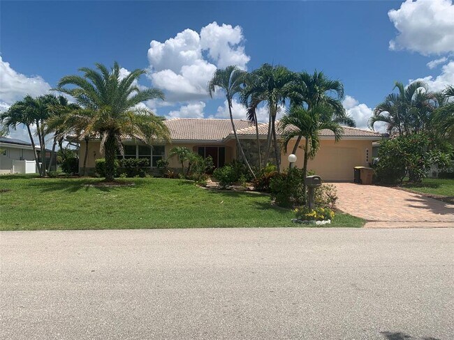 Primary Photo - 1450 Appian Dr