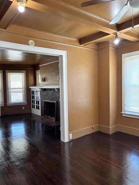 Building Photo - 4915 Maplewood Ave