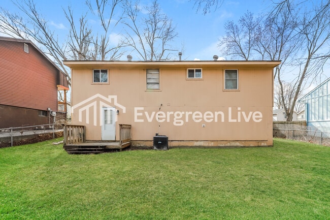 Building Photo - 4719 NW Fisk Ave