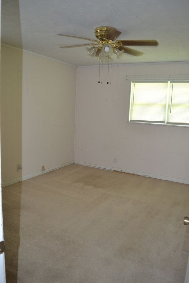 Building Photo - 138 Cypress Cir
