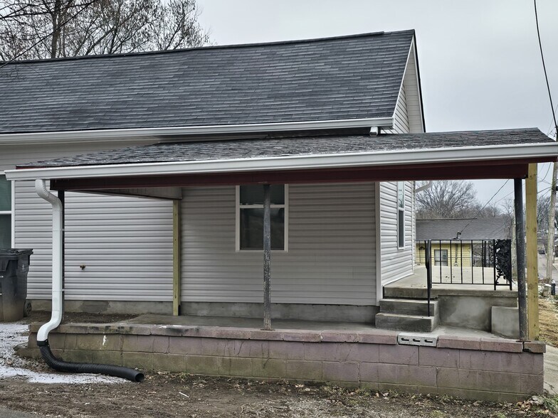 Building Photo - 1621 Wallace St