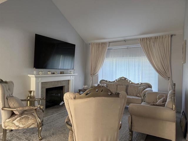 Building Photo - 10221 Greenleaf Rd