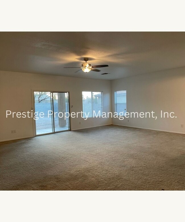 Building Photo - >>Northwest Home Checks In  All The Boxes- Must See!