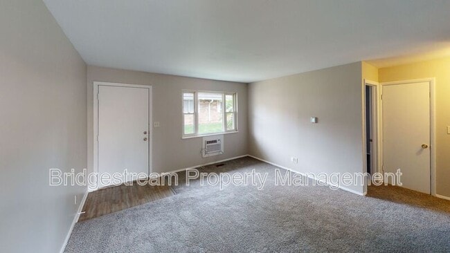 Building Photo - 5444 Misty Ln