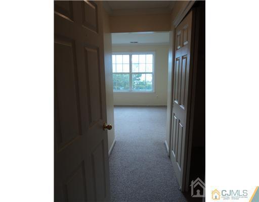Building Photo - 1725 Waterford Dr