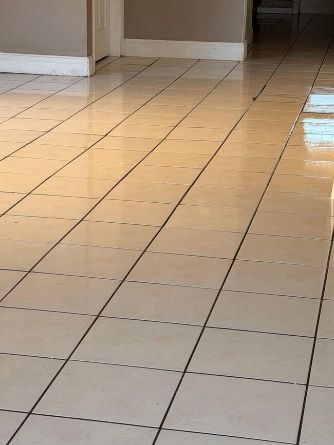 Building Photo - 3581 NW 95th Terrace