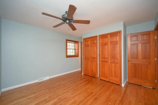 Building Photo - 1209 Oriole Ct