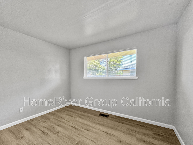 Building Photo - 8011 San Cosme Dr