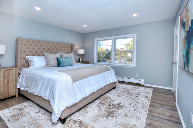 Building Photo - 19 Woodchuck Ct