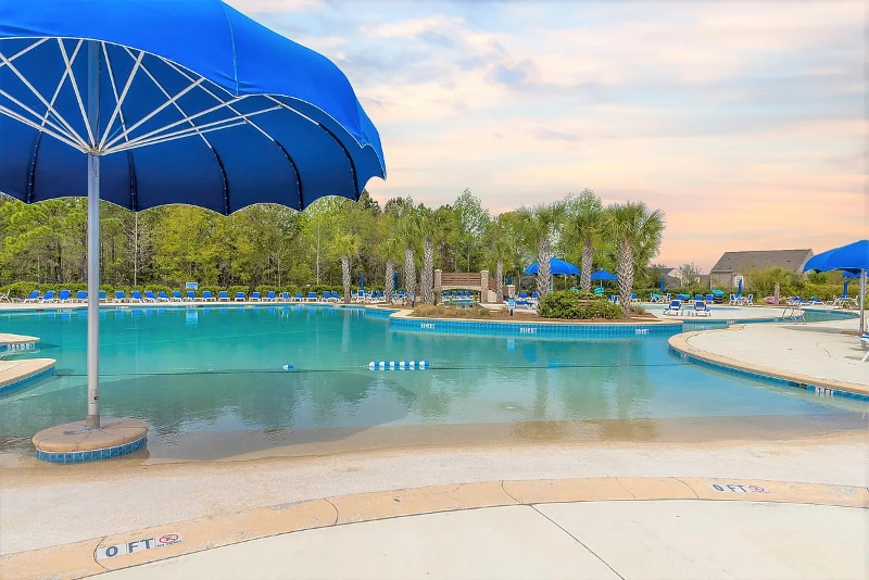 Building Photo - 215 Dillard Mill Dr