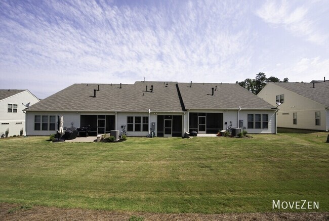 Building Photo - 524 Brunello Dr