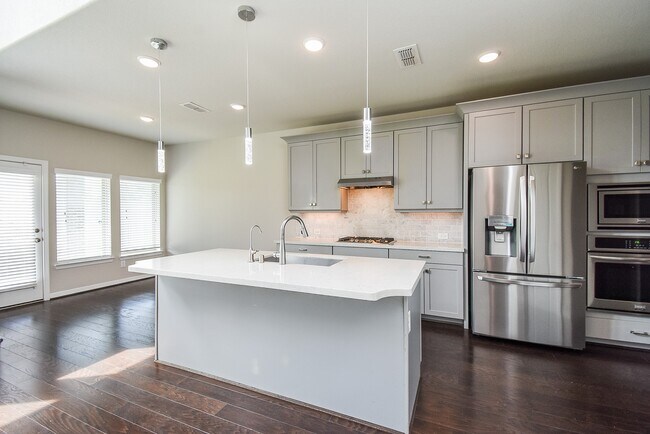 Building Photo - 4355 Thornapple Hills Ct