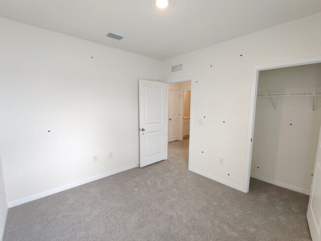 Building Photo - 32618 Canyonlands Dr