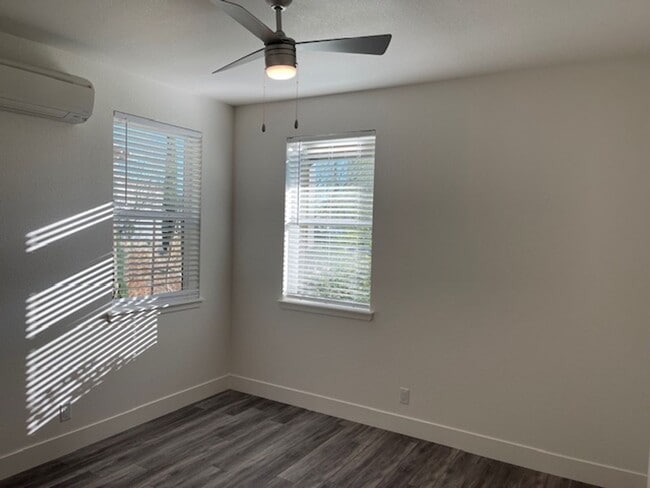 Building Photo - 1758 Thea Ave