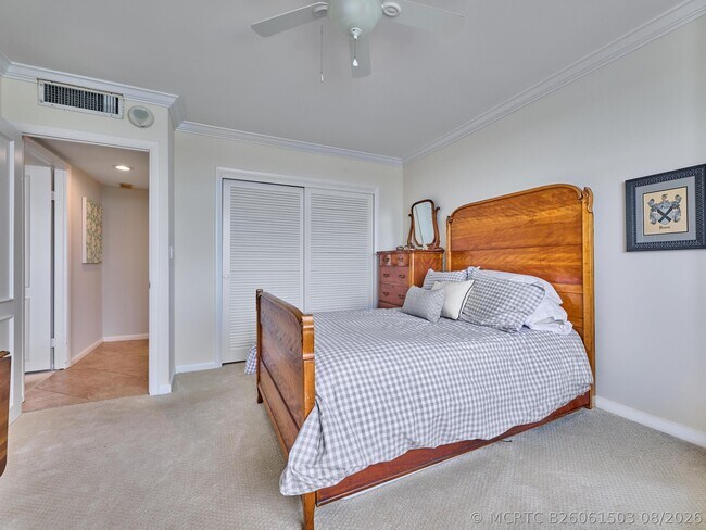 Building Photo - 2600 N Flagler Dr