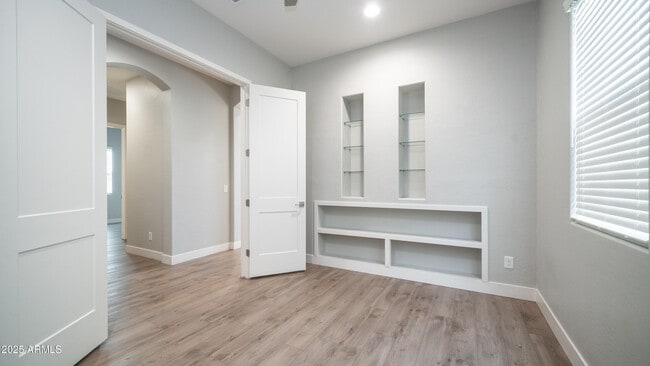 Building Photo - 23080 E Carriage Wy