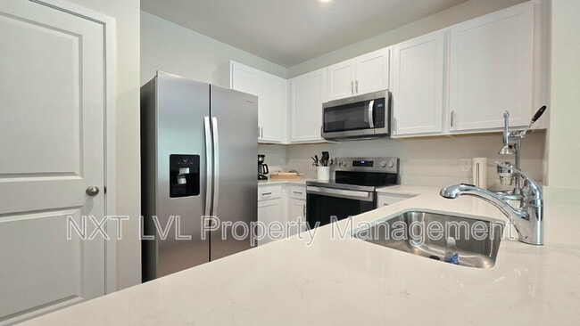 Building Photo - 8369 Everly Preserve Dr