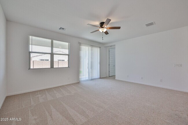 Building Photo - 25215 N 172nd Dr
