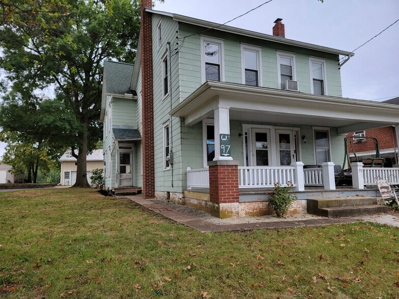 Building Photo - 97 N Reamstown Rd