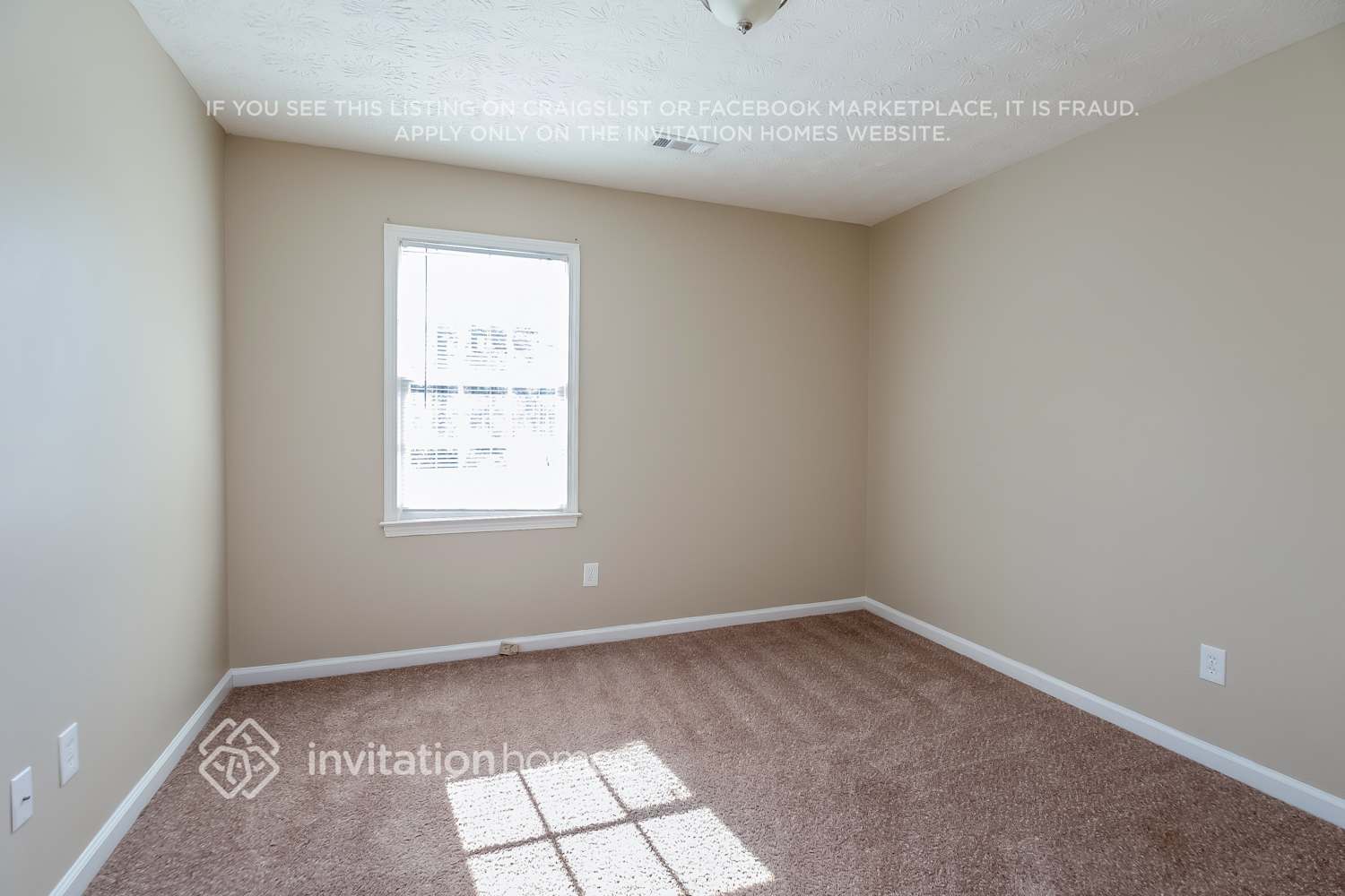 Building Photo - 105 Mountain View Cir