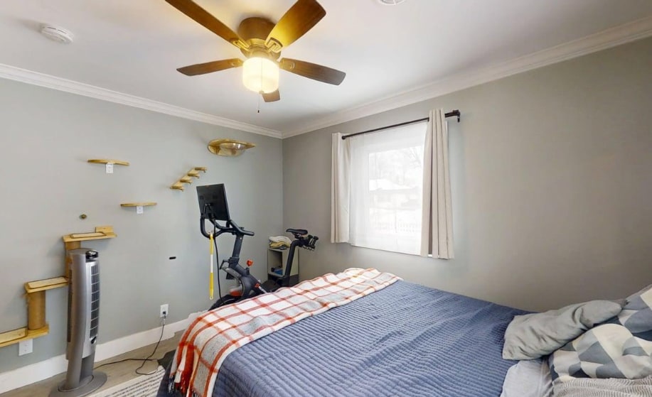 Bedroom 1 - 1101 S Cottage Grove Ave