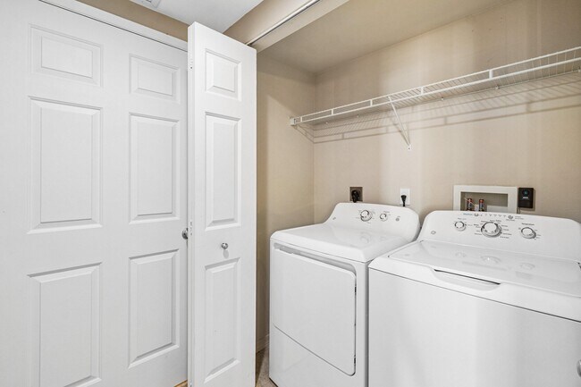 Building Photo - 700 E Boynton Beach Blvd