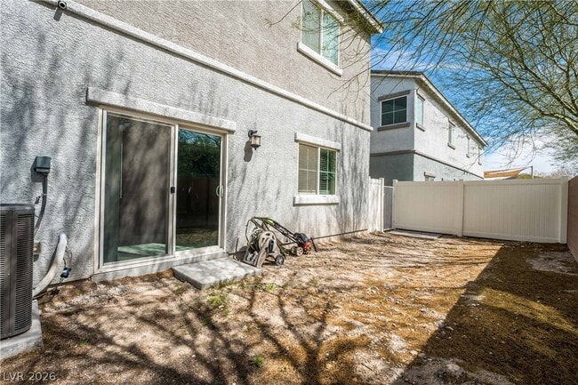 Building Photo - 2725 Rainy Meadows Ave