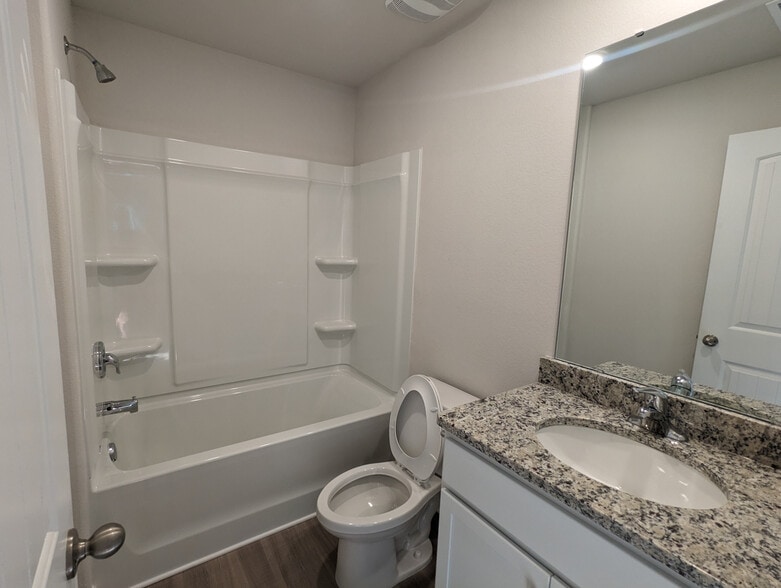 Building Photo - Room in House on Trailblazer St