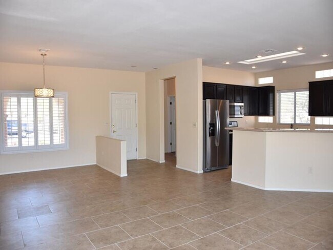 Building Photo - Stunning 2 bedroom Jefferson in Age Restri...