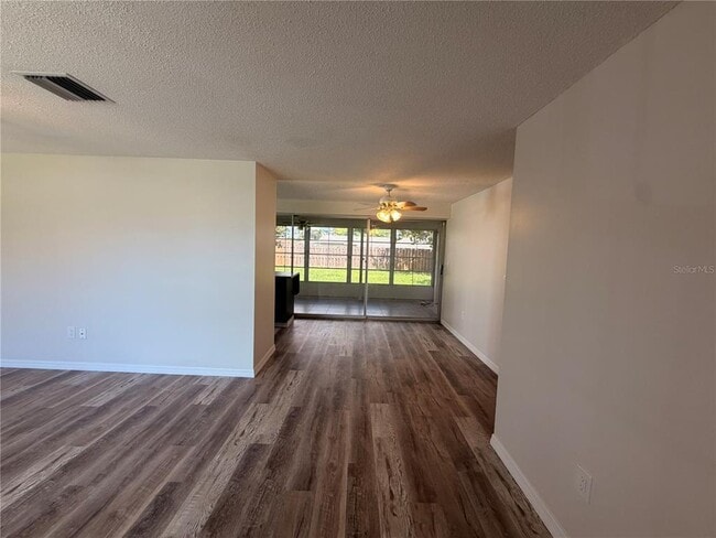 Building Photo - 4694 Nele St