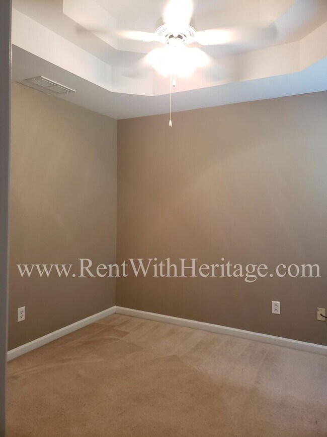 Building Photo - GORGEOUS HOME / UPGRADES GALORE/ GREAT LOCATION!!! CHAPEL HILL SCHOOLS