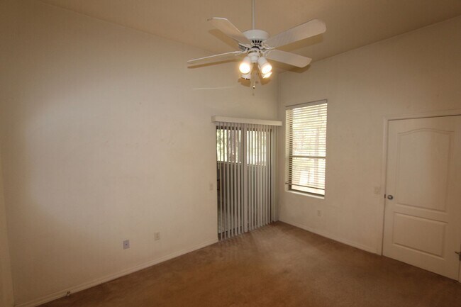 Building Photo - Spacious 2BR Summit Park Condo | Private Balcony + Second-Floor Living