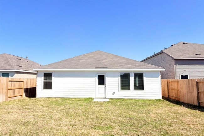 Building Photo - 9311 Speckled Trout Dr