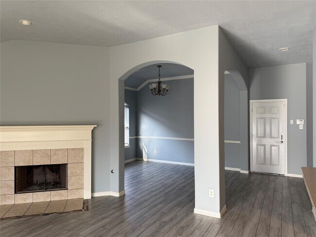 Building Photo - 7307 Slippery Elm Ln