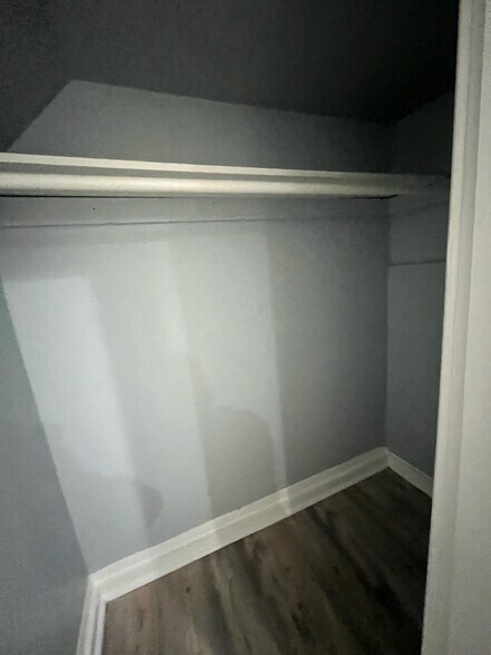 Building Photo - 10 Mitchell St