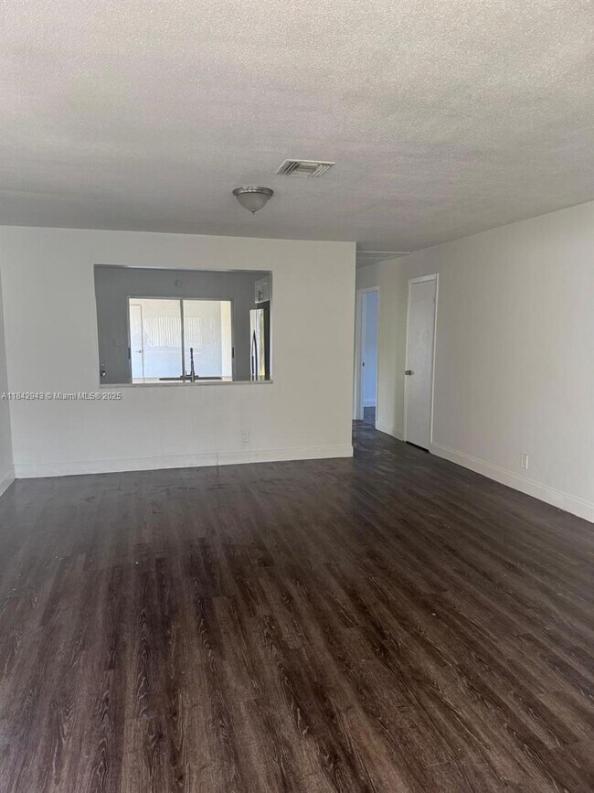 Building Photo - 1101 Grant St