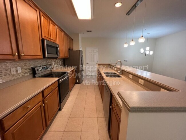 Building Photo - 11251 Campfield Dr