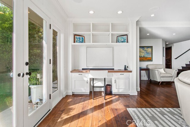 Building Photo - 1010 Emerald Bay