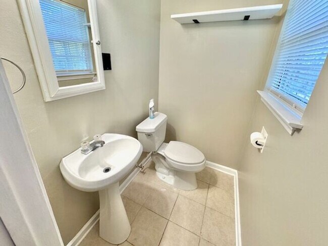Building Photo - Affordable 3BR home in Southaven with grea...