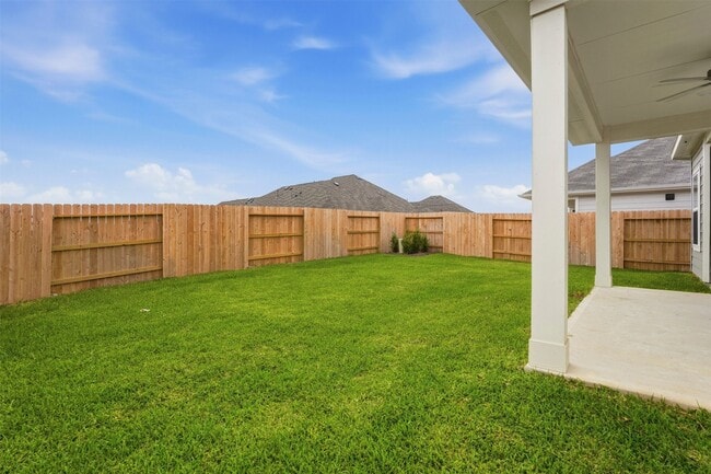 Building Photo - 32503 Midsummer Dr
