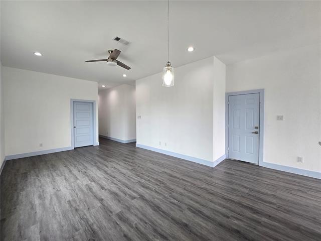 Building Photo - 3202 Noor St