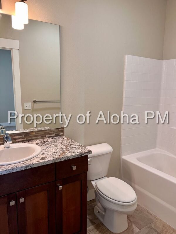 Building Photo - 3558 E Grand Forest Dr