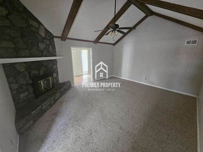 Building Photo - 6149 Raintree Dr