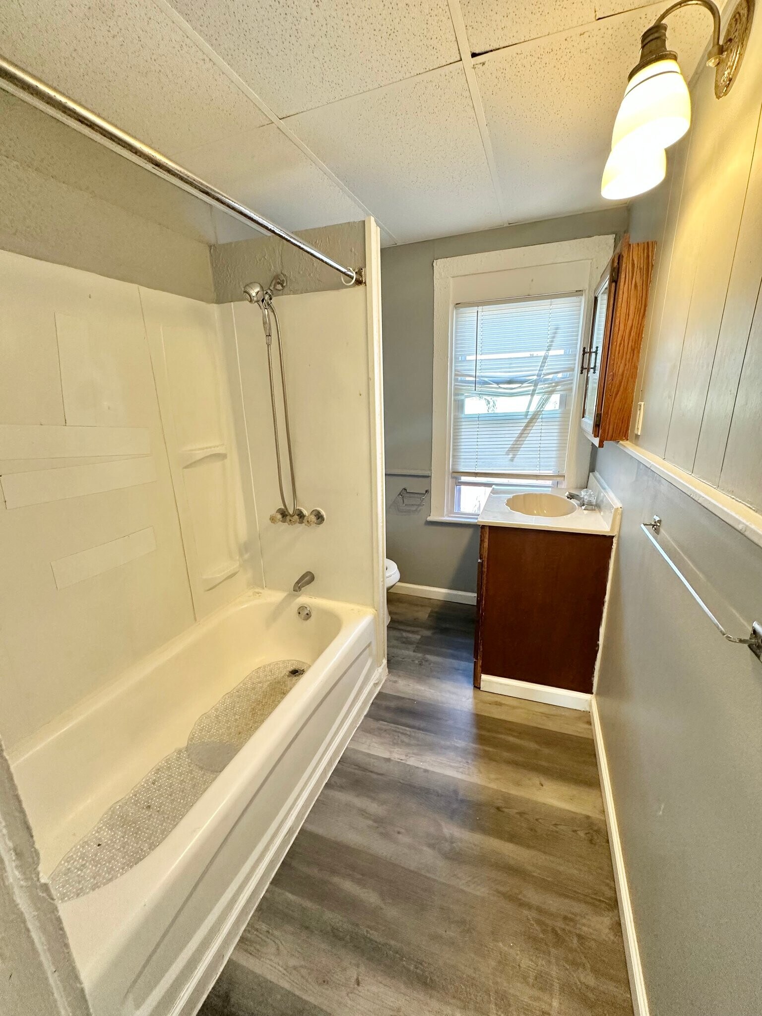 Building Photo - 223 S 3rd St