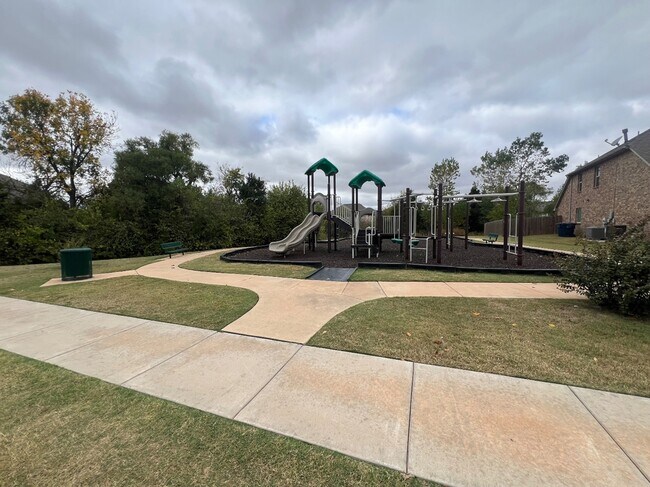 Building Photo - 14416 Gravity Falls Ln