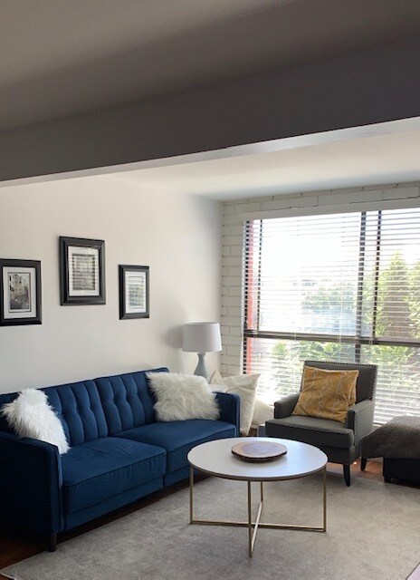 Building Photo - 1440 Veteran Ave