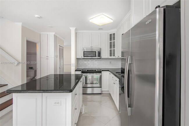 Building Photo - 7773 SW 94th Ln