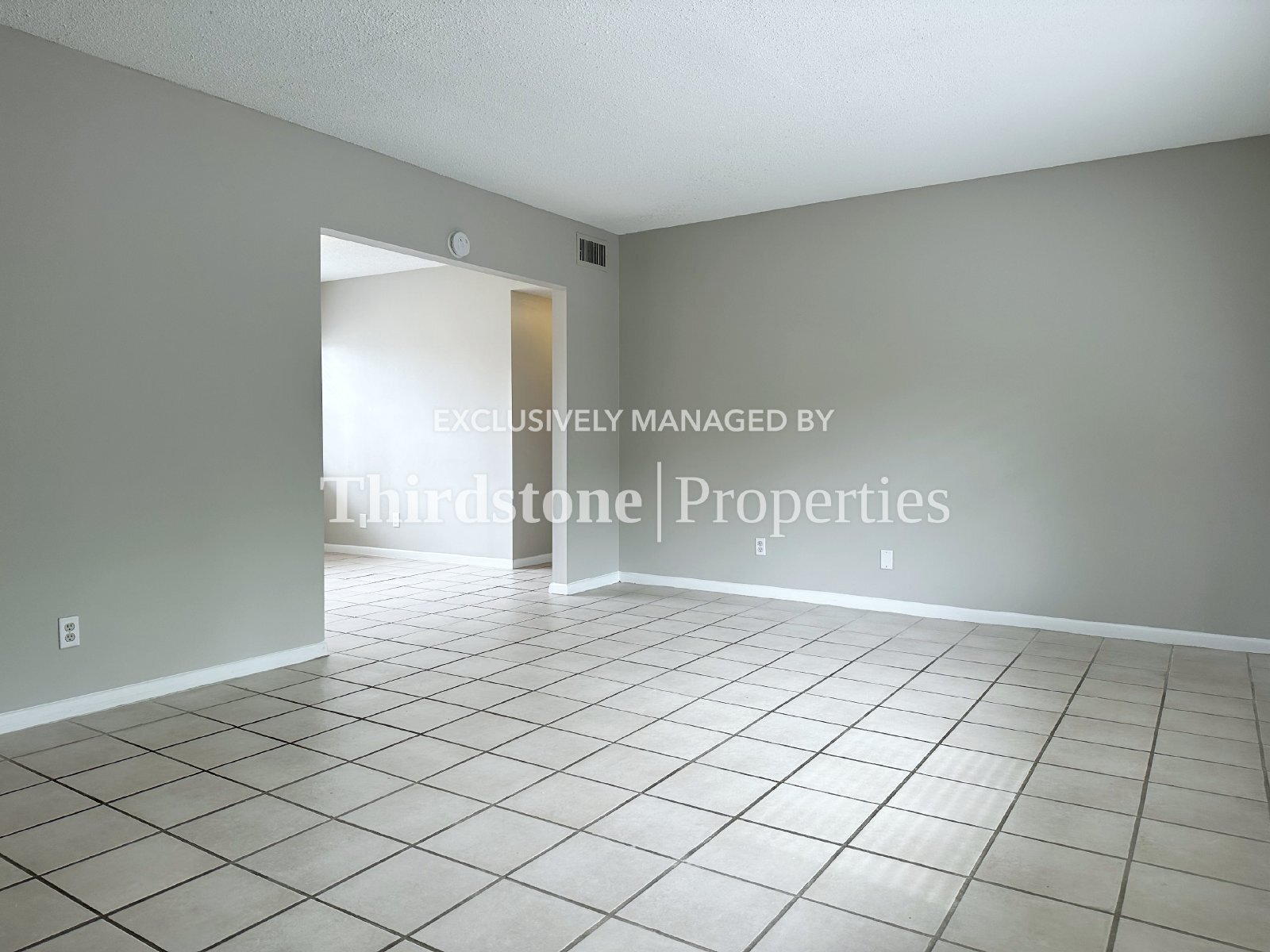 Building Photo - 4390 Herschel St