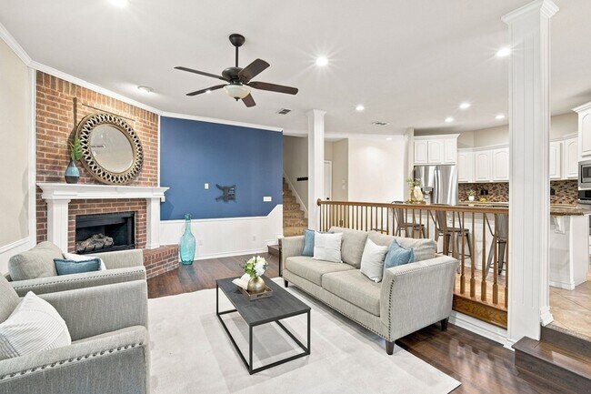 Building Photo - 7030 Pecan Creek Cir