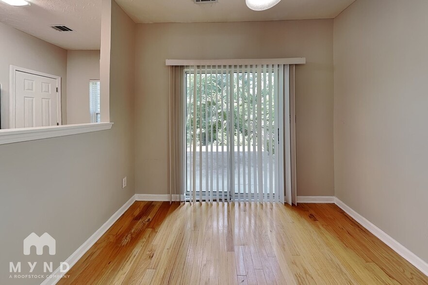 Building Photo - 942 Tree Creek Pkwy